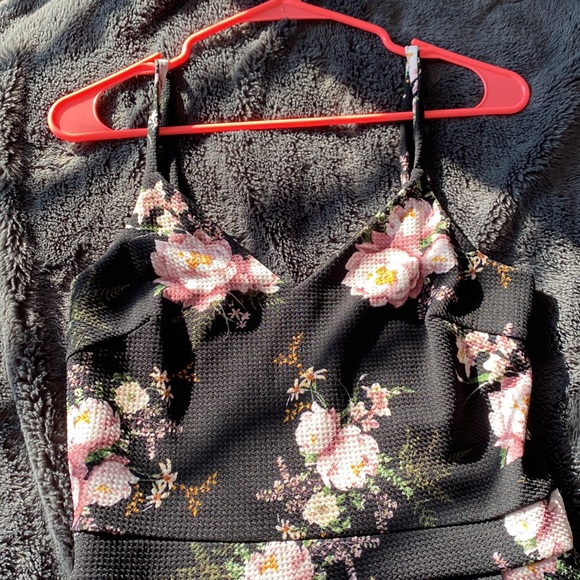 Sopranos Black Floral Romper - Picture 2 of 7